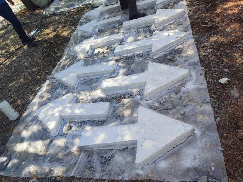 ساخت جهت نمای بتنی برای اولین بار در جنوب کرمان